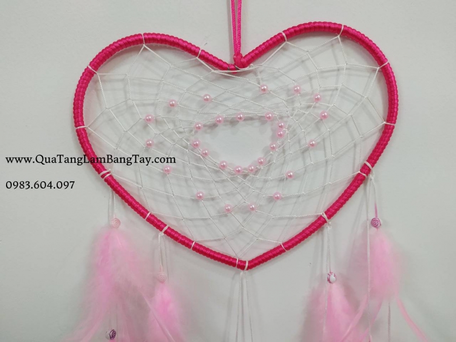 dreamcatcher màu hồng trái tim tình yêu